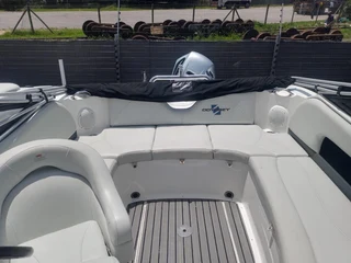 Odyssey 650 with 250HP Honda VTEC Four Stroke