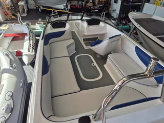 Celebrity 180 with 200HP Suzuki Four Stroke