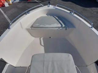 19FT Odyssey Offshore interior and deck design - boats for sale in South Africa