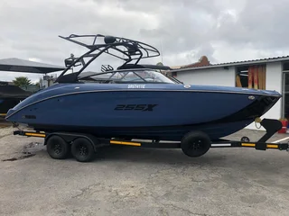 255XD WakeSeries Yamaha Jet Boat
