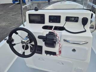 Fusion 19 with 2 x 70HP Yamaha Four Stroke