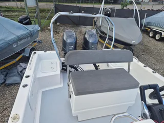 Fusion 19 with 2 x 70HP Yamaha Four Stroke