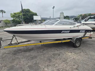 Odyssey Offshore 19 with Yamaha 200hp VMAX