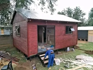 Wendy houses and Log cabins for sale