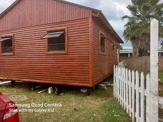 Wendy houses and Log cabins for sale