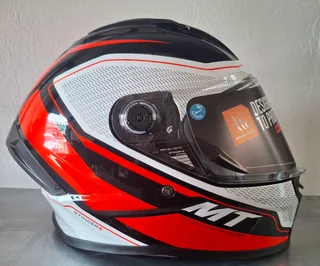 M.T  HELMETS