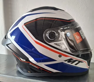 M.T  HELMETS