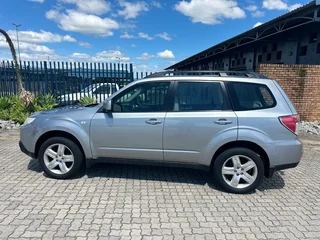 2010 Subaru Forester 2.5 XS A/T