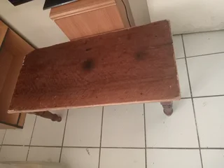 Relocation items for sale in Mowbray main road. Take all for R3000. WhatsApp 0713018661. Thank you