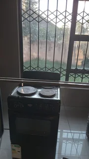 Bachelor - Ad posted by Thembeka Ndzube