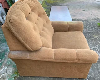 Single seater lounge chair brown fabric- Melkbosstrand