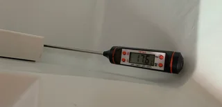 The Coleman Thermoelectric Model 5232B807 30l  12V electric cooler/ warmer