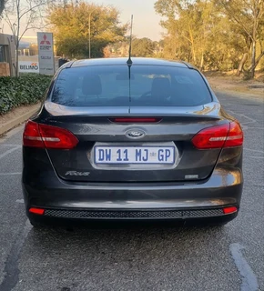 Ford focus 1.0 ecoboost 2015