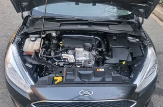 Ford focus 1.0 ecoboost 2015