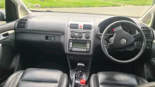 VW touran automatic 7 seater