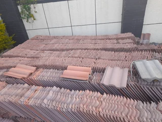 Roof tiles