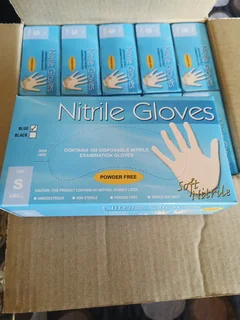 Blue Nitrile Glove   R60 box of 100(R600 a case)
