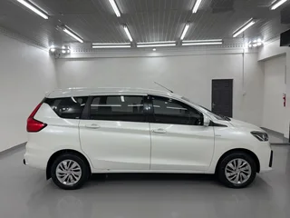 2022 Toyota Rumion 1.5SX