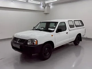 2017 Nissan Hardbody NP300 2.0i LWB