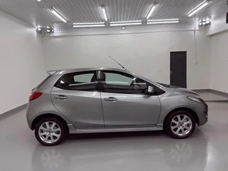 2013 Mazda2 1.3 Dynamic