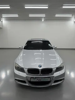 2010 BMW 325i Exclusive Auto