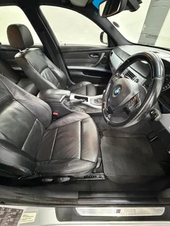 2010 BMW 325i Exclusive Auto