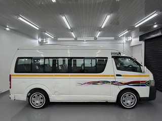 2019 Toyota Quantum Hiace 2.7 Sesfikile