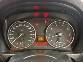 2009 BMW 320i Coupe Auto