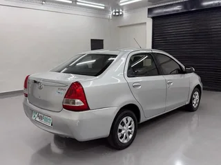 2014 Toyota Etios 1.5 Xs Sedan