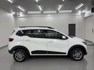 2021 Renault Triber 1.0 Prestige AMT