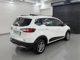 2021 Renault Triber 1.0 Prestige AMT