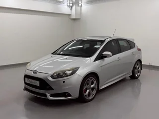 2014 Ford Focus 2.0 GTDI ST3