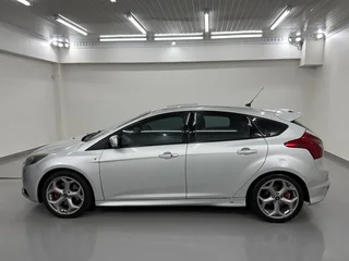 2014 Ford Focus 2.0 GTDI ST3
