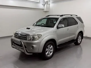 2010 Toyota Fortuner 3.0 D-4D Raised Body4x4