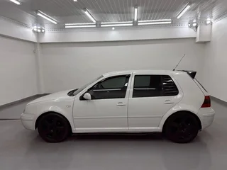 2003 Volkswagen Golf 2.0 Highline