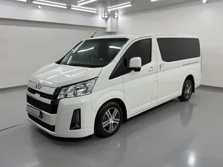 2019 Toyota Quantum MY19 2.8 GL LWB 11 Seater