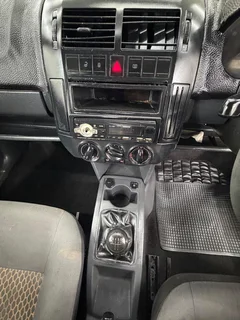 2010 Volkswagen Polo Vivo Hatch 1.6 Base