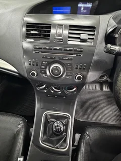 2013 Mazda Mazda3 1.6 Dynamic