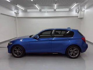 2013 BMW 118i 5-Door Auto