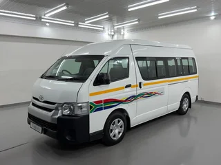 2017 Toyota Quantum 2.5 D-4D Sesfikile 16-Seater Bus