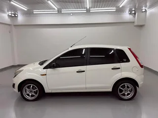 2012 Ford Figo 1.4 Ambiente