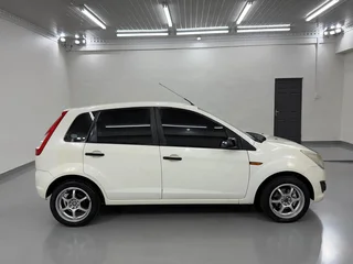 2012 Ford Figo 1.4 Ambiente