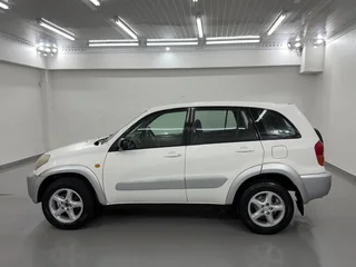2003 Toyota RAV4 2.0