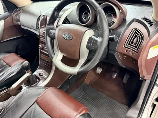 2012 Mahindra XUV500 W8 4x2