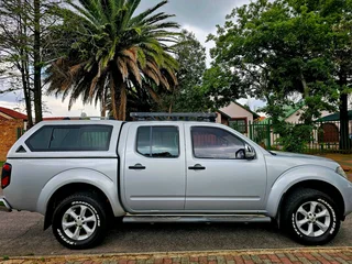 2011 NISSAN NAVARA 2.5DCI AUTOMATIC (SPAIN SPEC)
