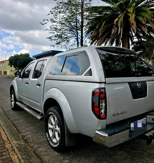 2011 NISSAN NAVARA 2.5DCI AUTOMATIC (SPAIN SPEC)