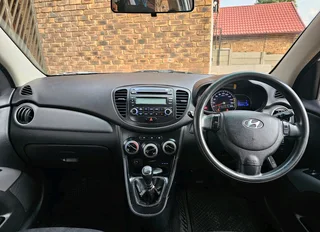 2013 HYUNDAI i10 GlS (MINT CONDITION)