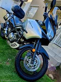 2008 SUZUKI DL1000 VSTROM (EXCELLENT CONDITION)