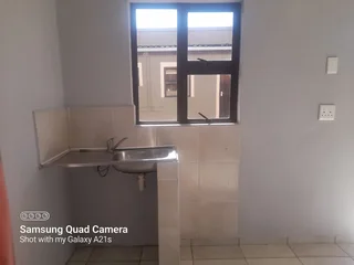 Ensuite room to rent imbali 18 pmb