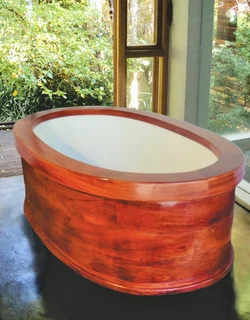 Solid Rosewood bath